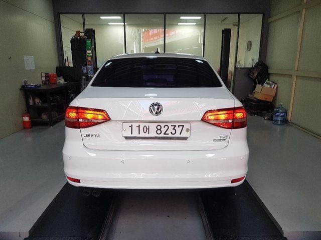 Volkswagen Jetta 2015 — inspection photo 2