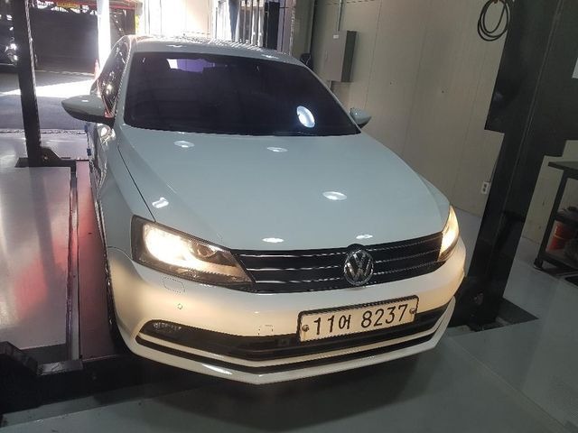 Volkswagen Jetta 2015 — inspection photo 1