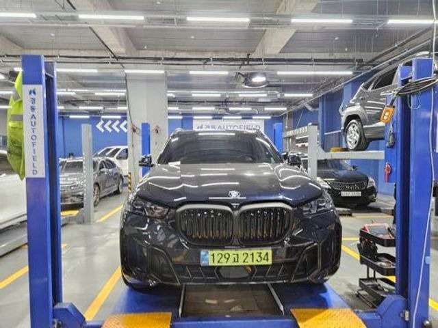 BMW X5 2026 — inspection photo 1
