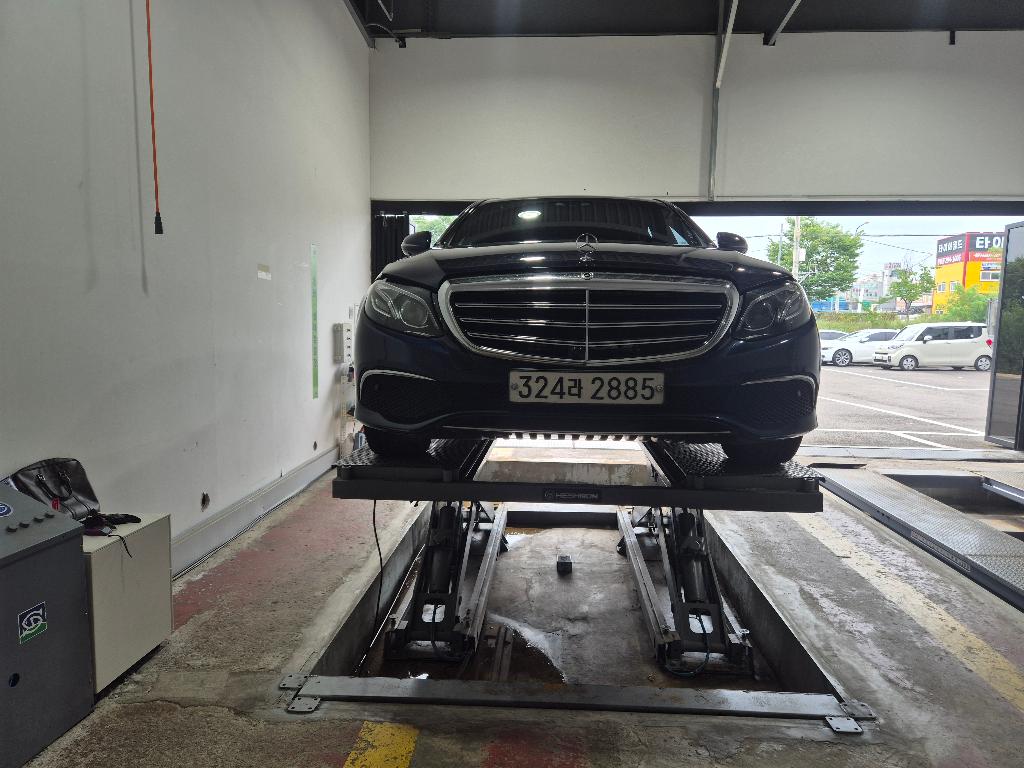 Mercedes-Benz E-Class 2019 — inspection photo 1