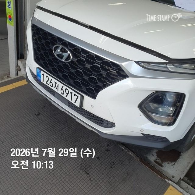 Hyundai Santafe 2019 — inspection photo 1
