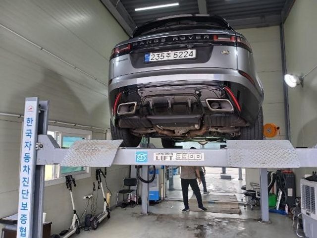 Land Rover Range Rover Velar 2018 — inspection photo 2