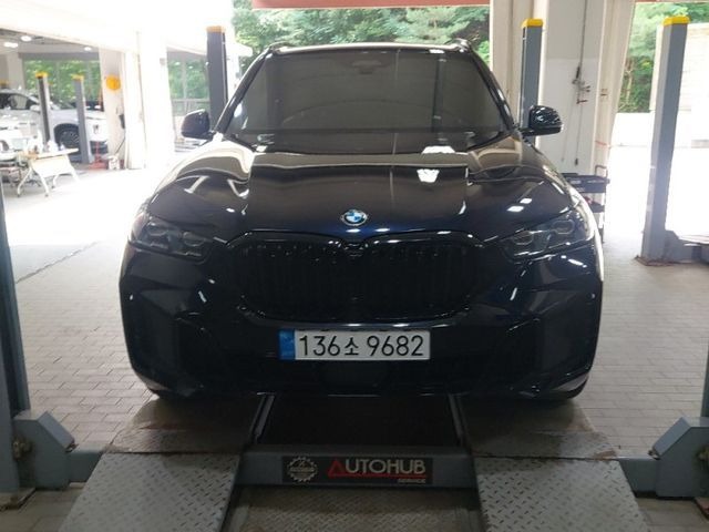 BMW X5 2026 — inspection photo 1