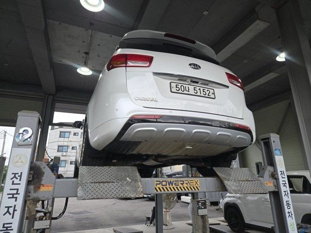 Kia Canival 2018 — inspection photo 2