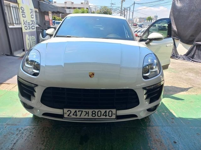 Porsche Macan 2018 — inspection photo 1