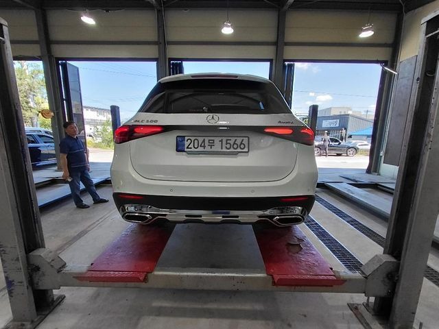 Mercedes-Benz GLC-Class 2025 — inspection photo 2