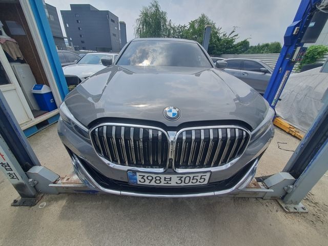 BMW 7-Series 2021 — inspection photo 1
