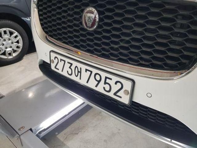 Jaguar E-PACE 2019 — inspection photo 1