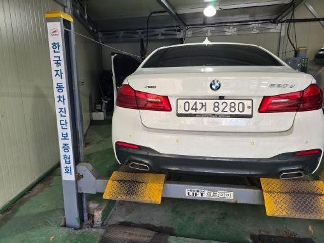 BMW 5-Series 2018 — inspection photo 2