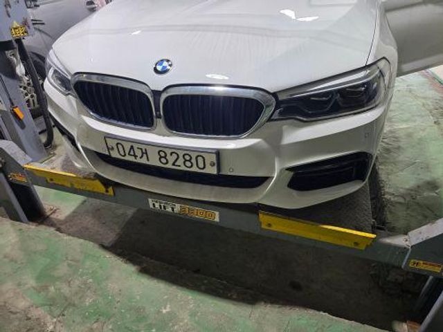 BMW 5-Series 2018 — inspection photo 1