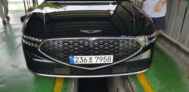 Genesis G90 2022 — inspection photo 1