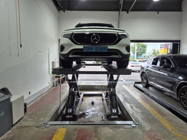 Mercedes-Benz EQB 2022 — inspection photo 1