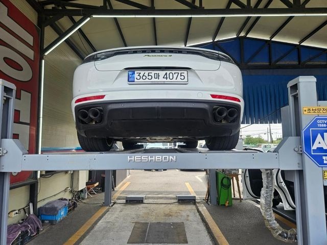 Porsche Panamera 2023 — inspection photo 2