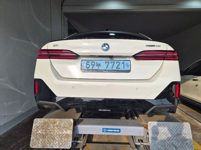 BMW i5 2024 — inspection photo 2