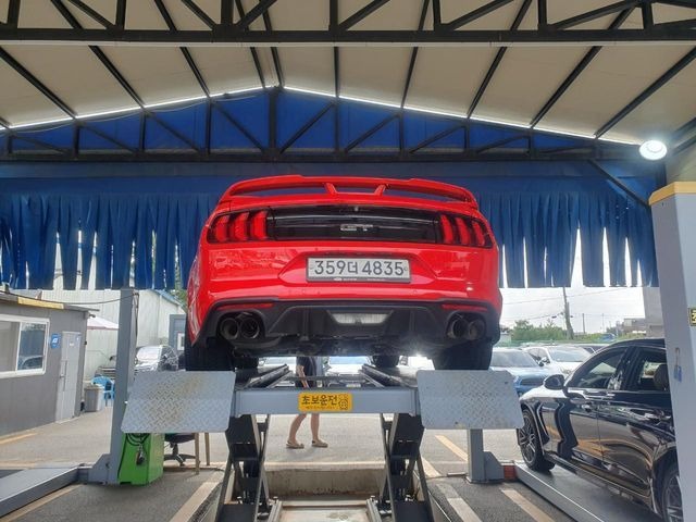 Ford Mustang 2019 — inspection photo 2