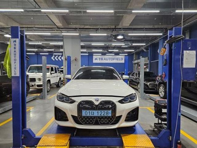 BMW i4 2024 — inspection photo 1