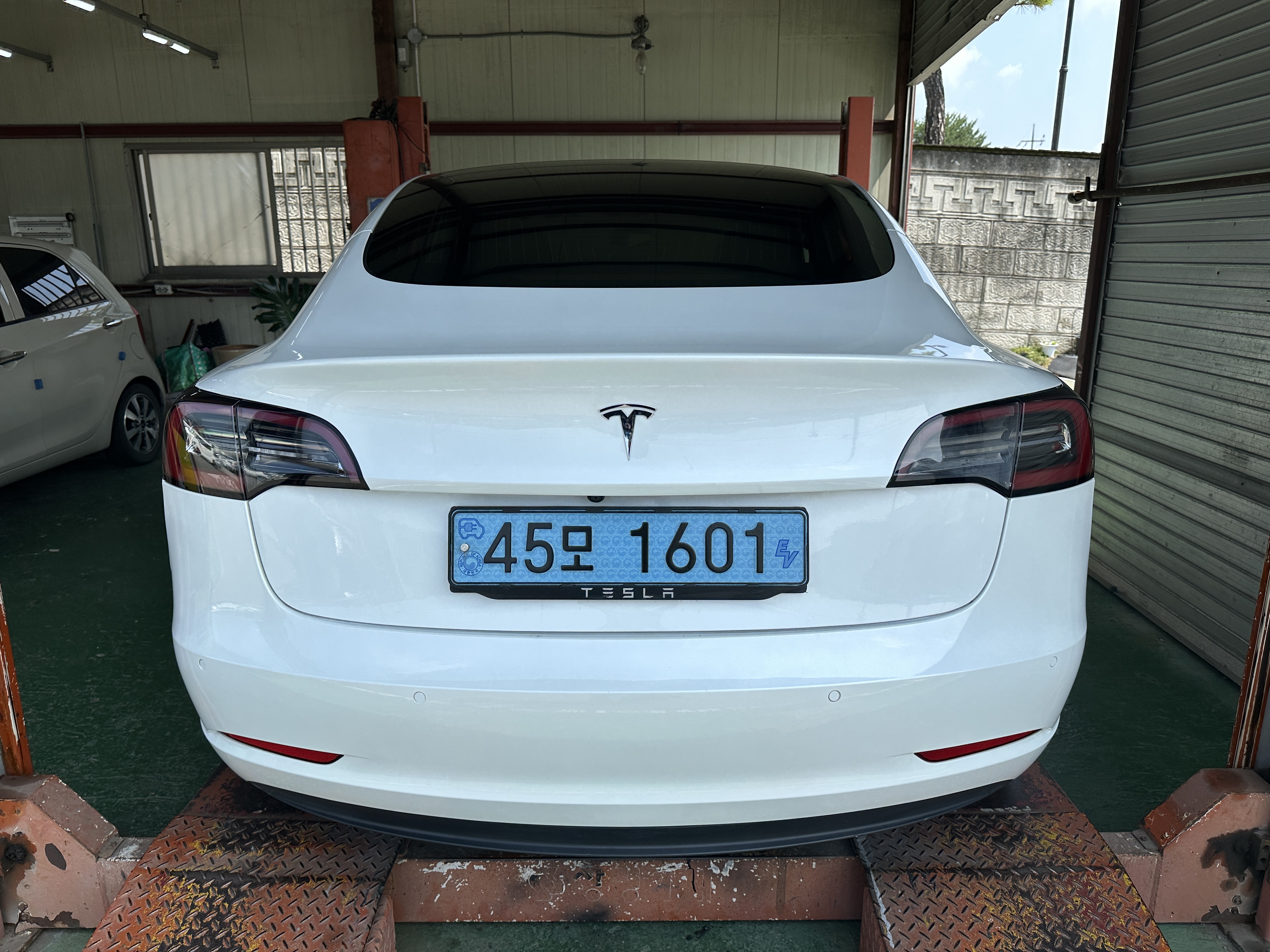 Tesla Model 3 2020 — inspection photo 2