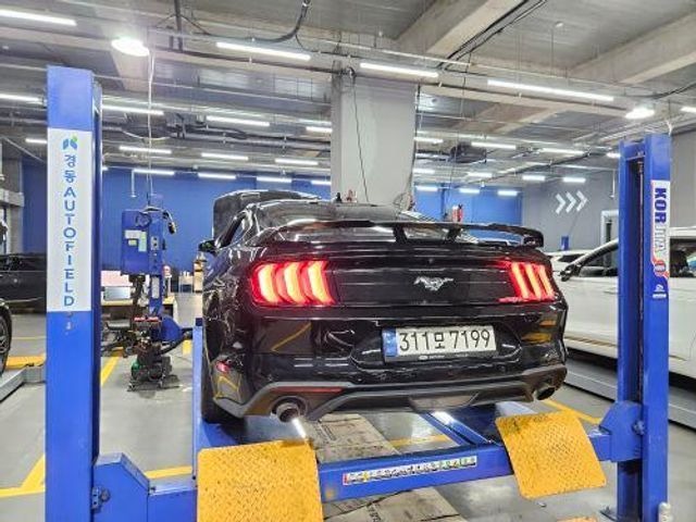 Ford Mustang 2023 — inspection photo 2