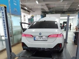 BMW 5-Series 2025 — inspection photo 2