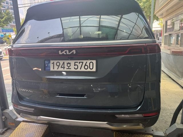 Kia Canival 2023 — inspection photo 2