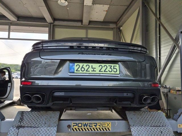 Porsche Panamera 2025 — inspection photo 2