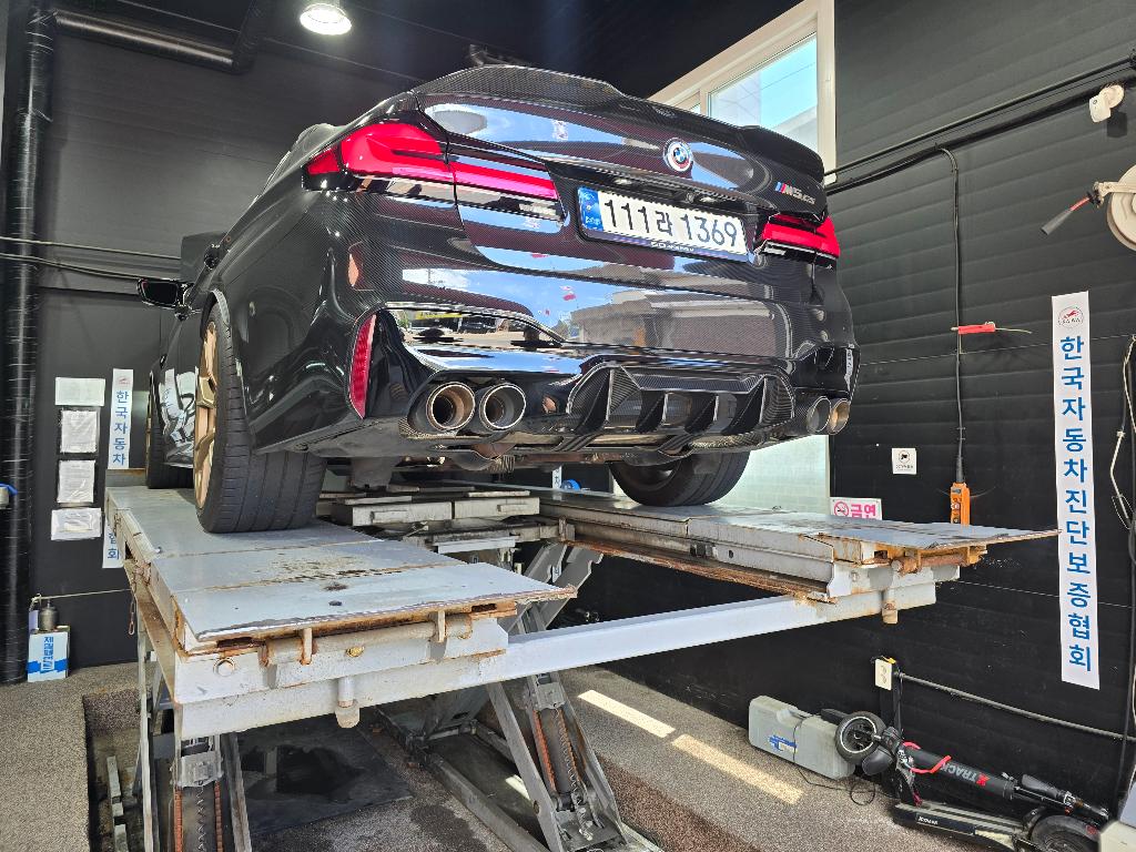 BMW M5 2018 — inspection photo 2