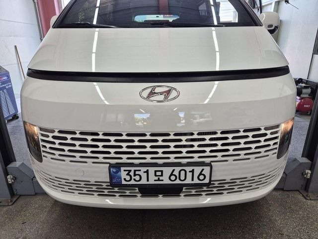 Hyundai Staria 2023 — inspection photo 1