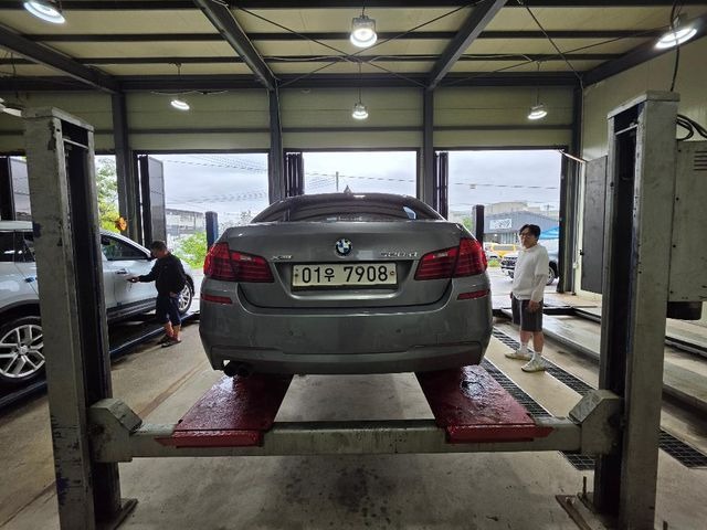 BMW 5-Series 2016 — inspection photo 2
