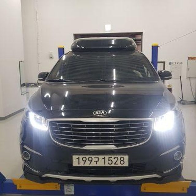 Kia Canival 2018 — inspection photo 1