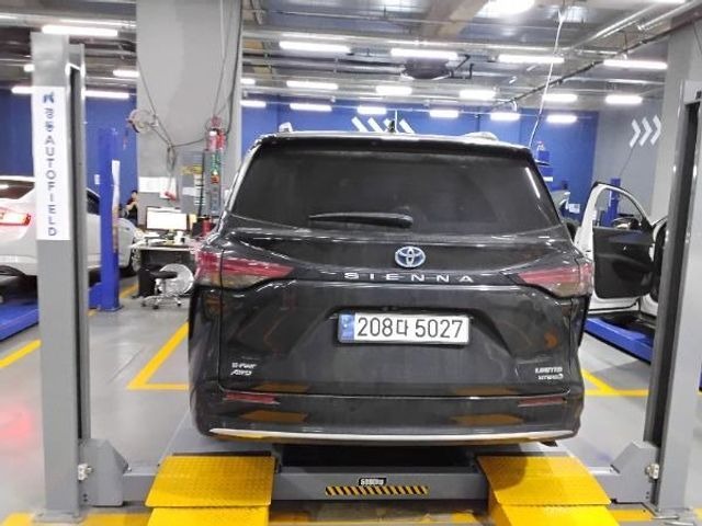 Toyota Sienna 2024 — inspection photo 2