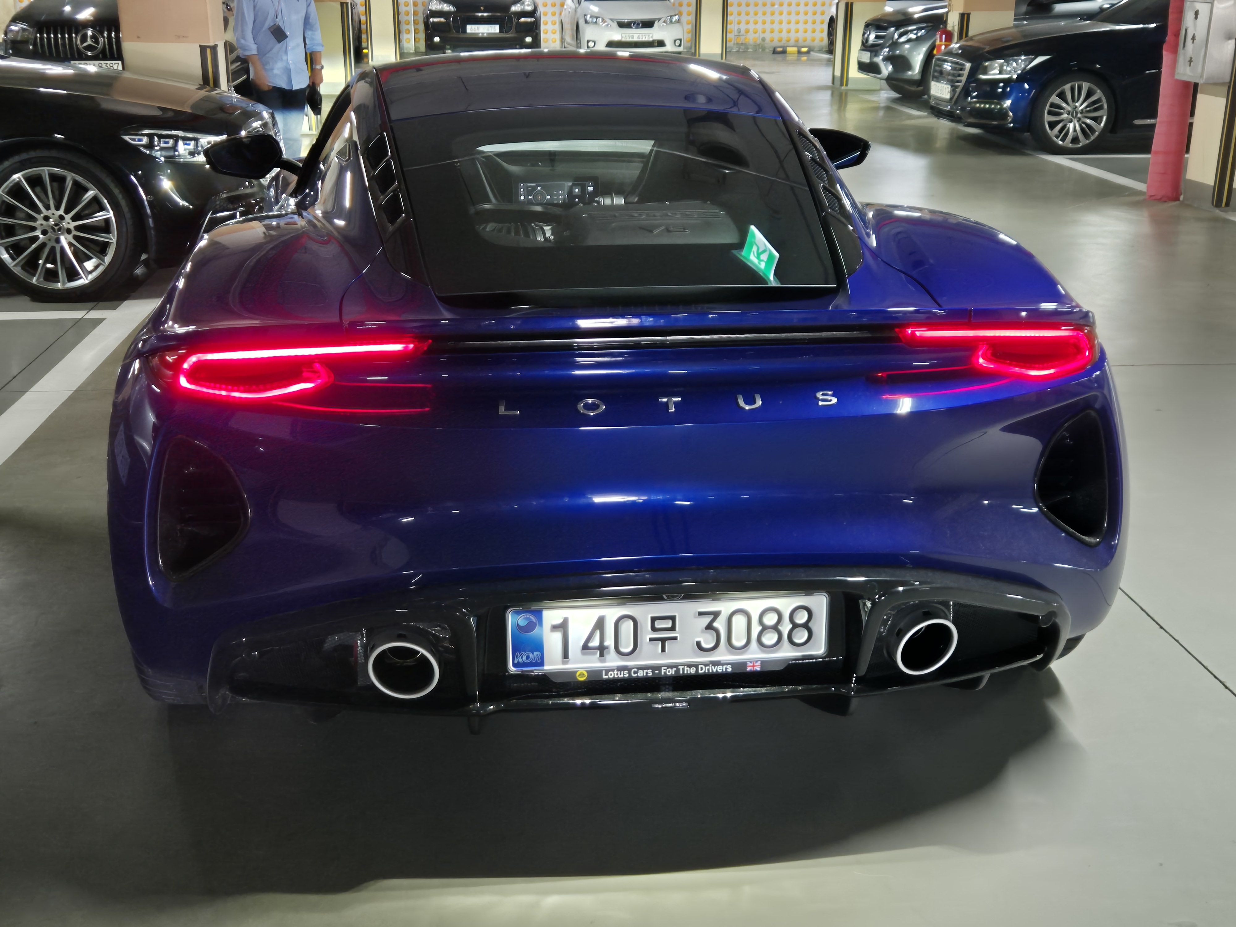 Lotus Emira 2025 — inspection photo 2