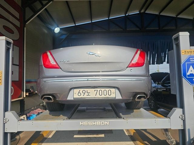 Jaguar XJ 2014 — inspection photo 2