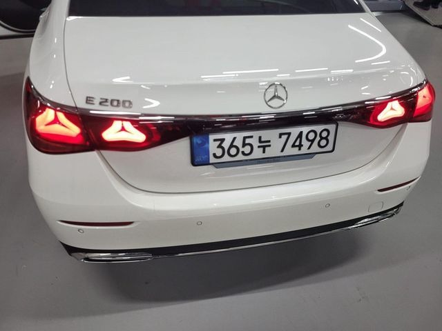 Mercedes-Benz E-Class 2025 — inspection photo 2