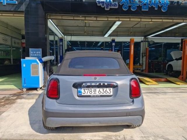 Mini Cooper Convertible 2025 — inspection photo 2