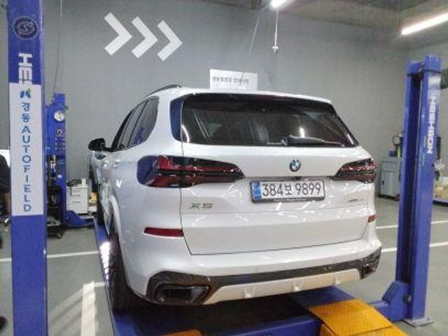 BMW X5 2026 — inspection photo 2