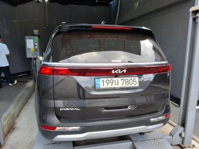 Kia Canival 2023 — inspection photo 2