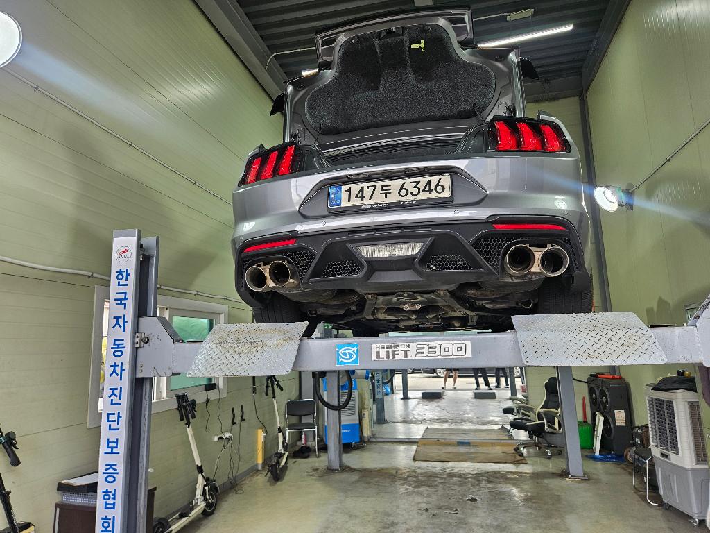 Ford Mustang 2021 — inspection photo 2