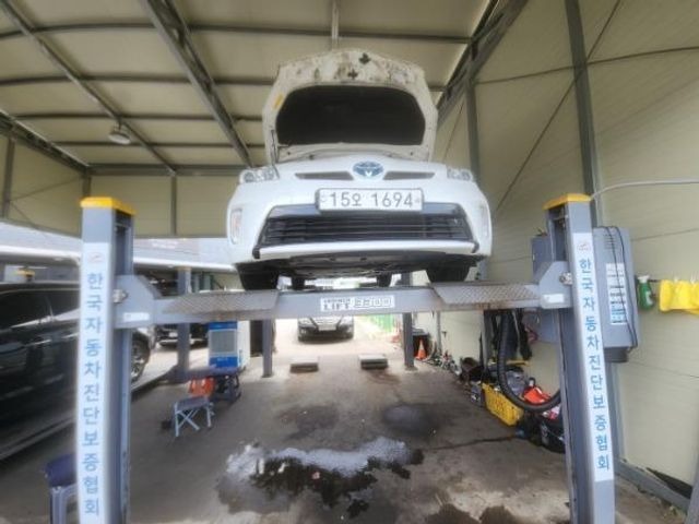 Toyota Prius 2014 — inspection photo 1