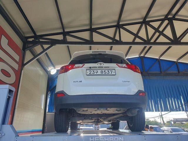Toyota RAV4 2014 — inspection photo 2