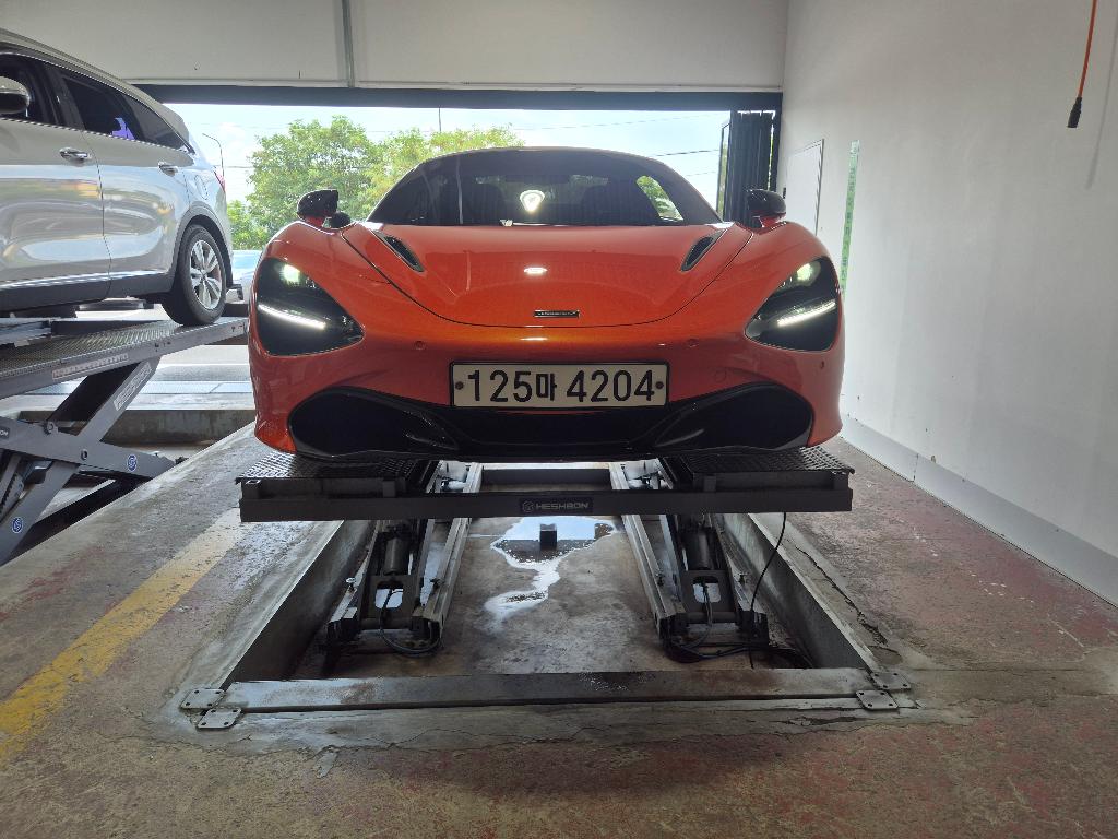 Mclaren 720S 2020 — inspection photo 1