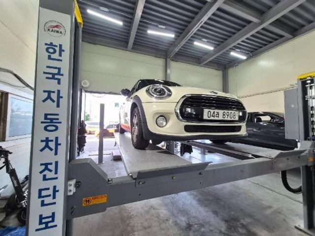 Mini Cooper 2019 — inspection photo 1