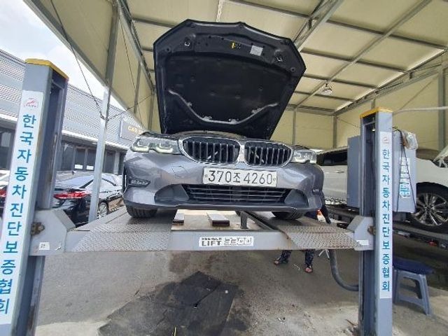 BMW 3-Series 2020 — inspection photo 1
