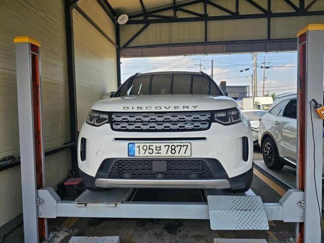 Land Rover Discovery Sport 2023 — inspection photo 1