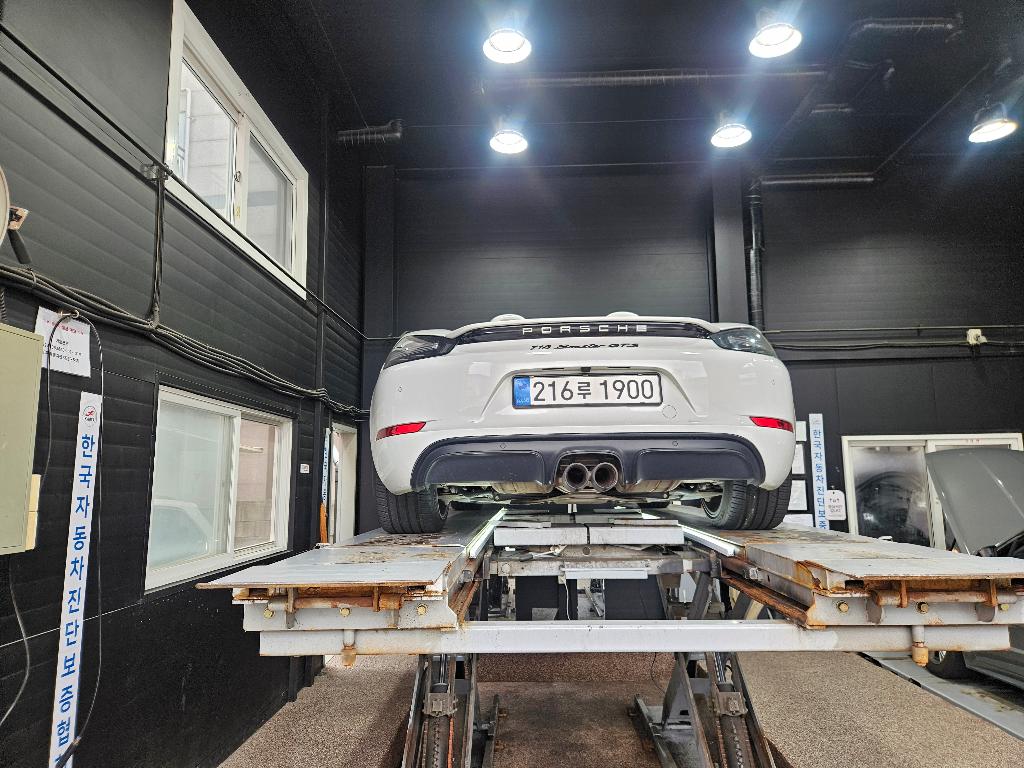 Porsche 718 2019 — inspection photo 2