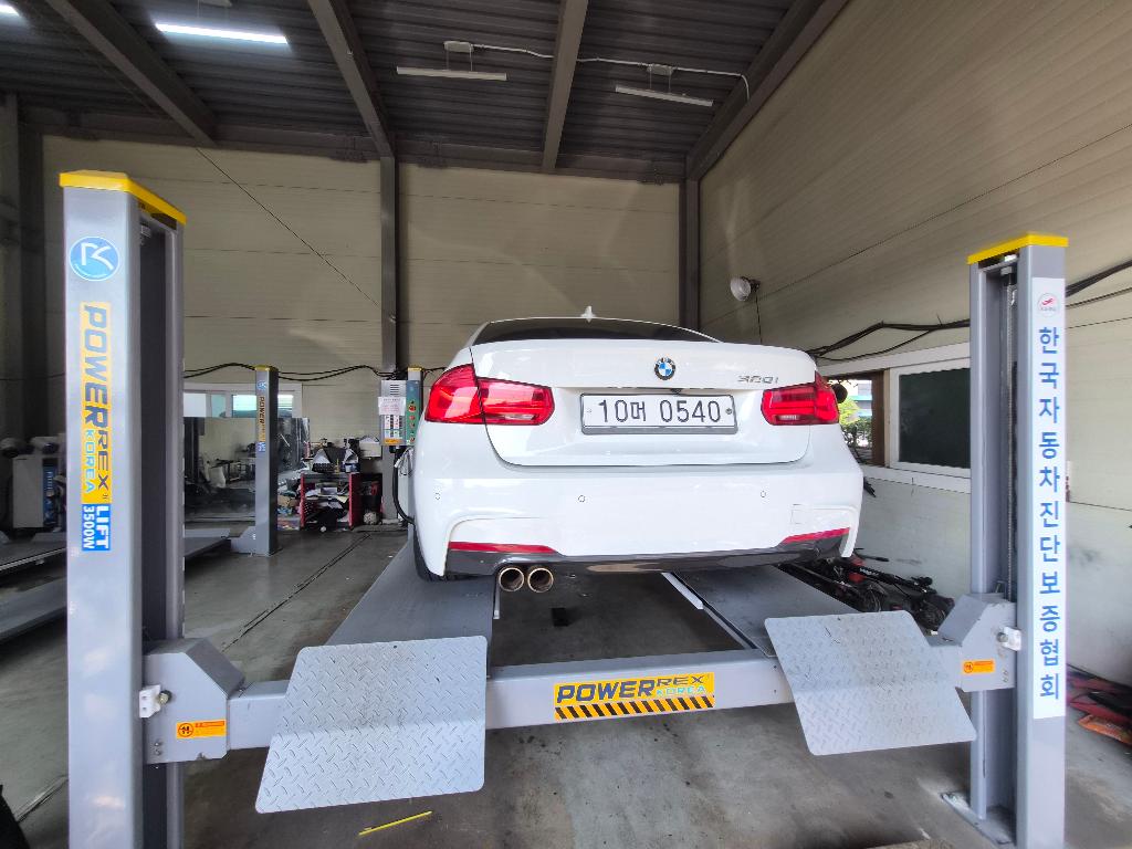 BMW 3-Series 2016 — inspection photo 2