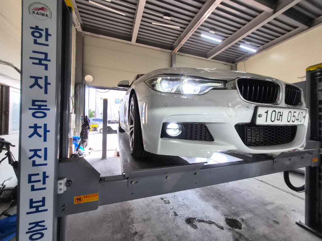 BMW 3-Series 2016 — inspection photo 1