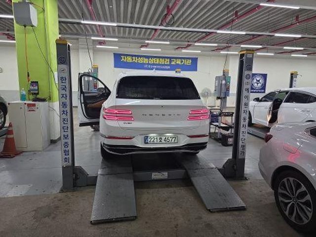Genesis GV80 2024 — inspection photo 2