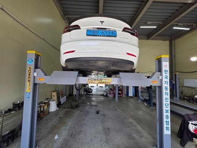 Tesla Model 3 2021 — inspection photo 2