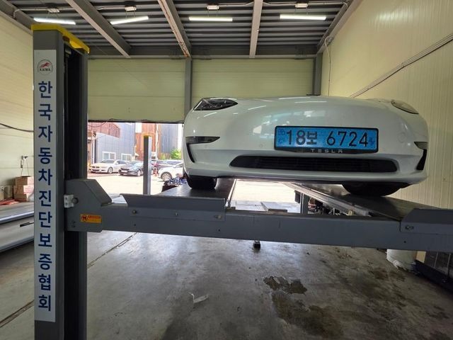 Tesla Model 3 2021 — inspection photo 1