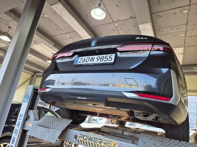 BMW 5-Series 2024 — inspection photo 2